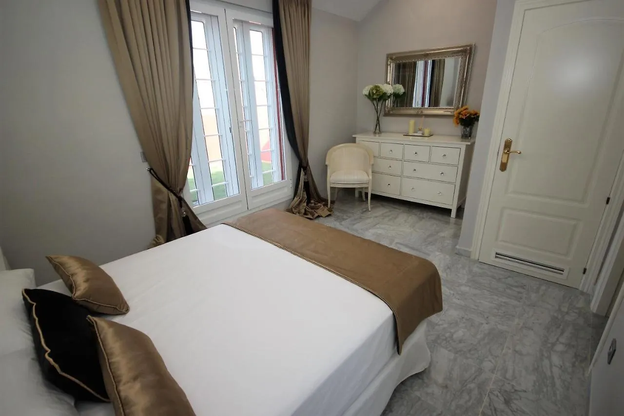 Beachtownhouse Las Dunas - Bahia De Marbella 0*,